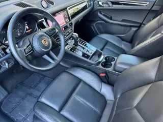 2024 Porsche Macan - Image 4 of 4