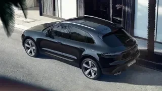 2024 Porsche Macan - Image 3 of 3