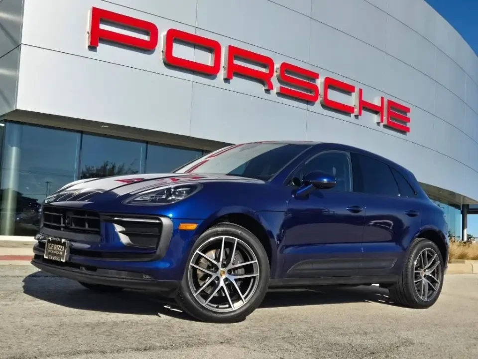 2024 Porsche Macan - Image 13 of 13