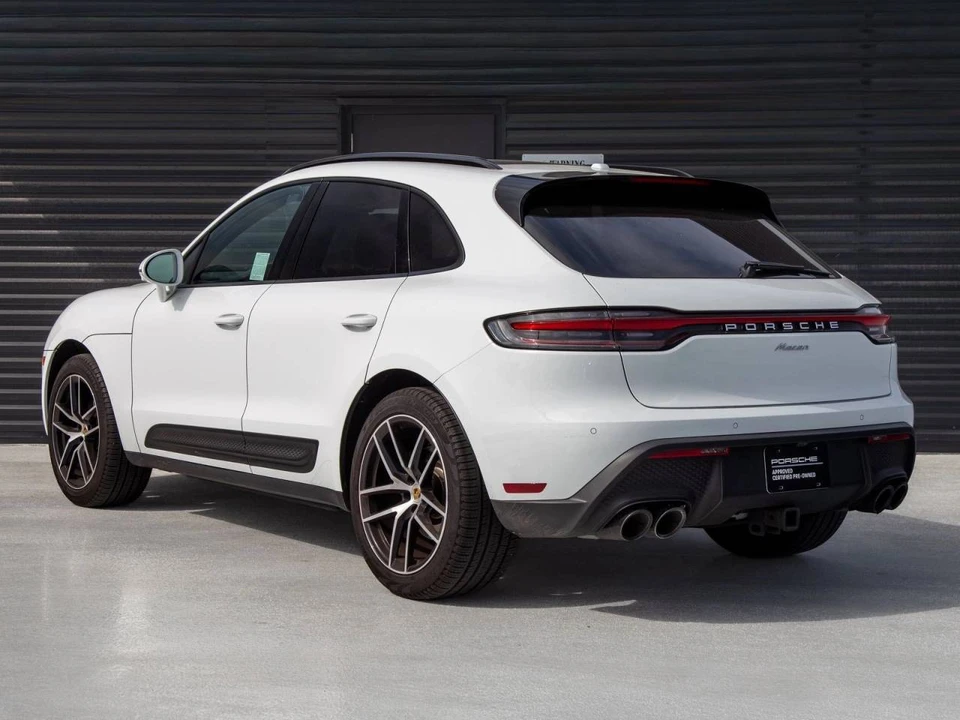 2024 Porsche Macan - Image 3 of 5