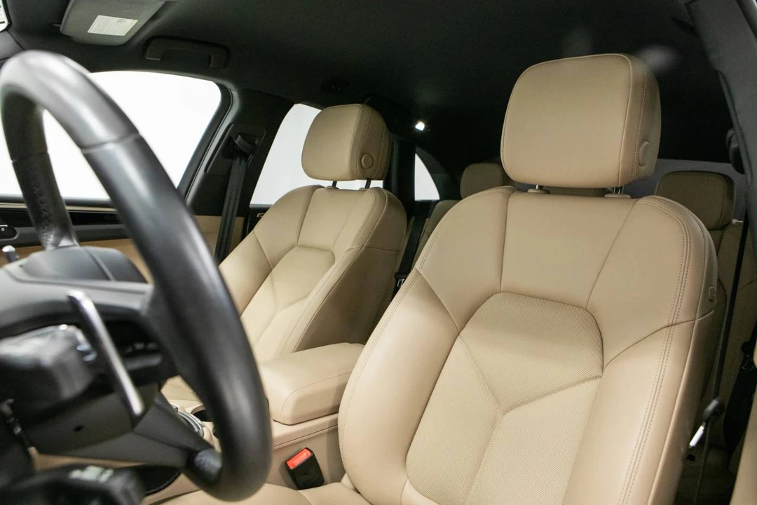 2024 Porsche Macan - Image 5 of 5