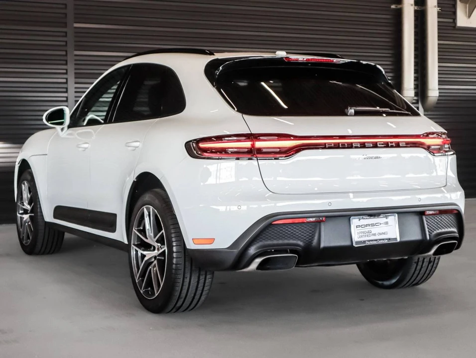 2024 Porsche Macan - Image 3 of 5