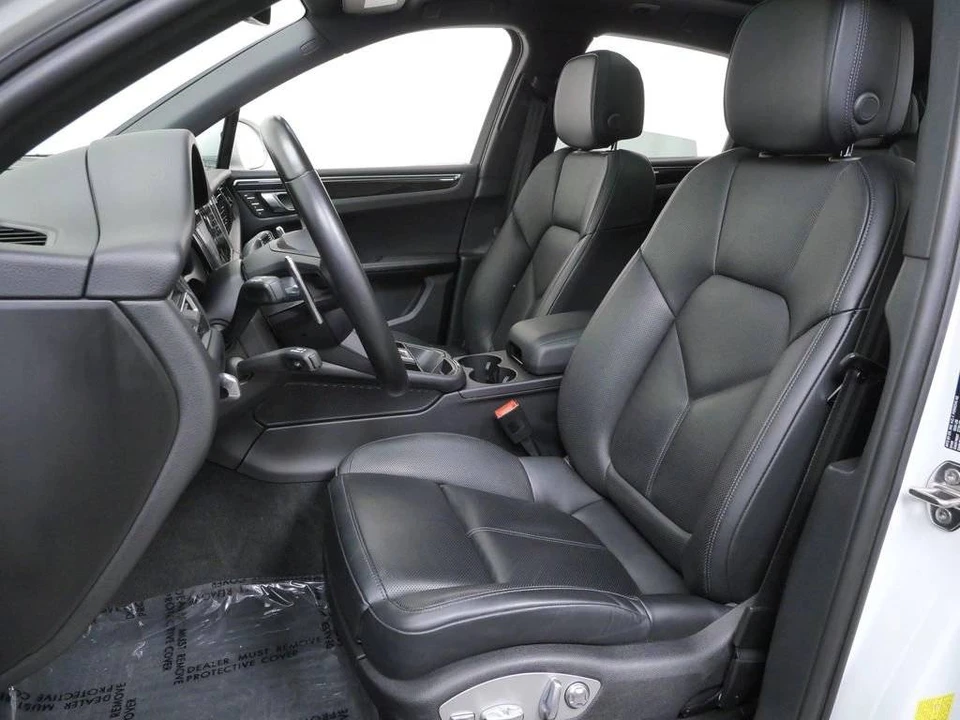 2024 Porsche Macan - Image 5 of 5