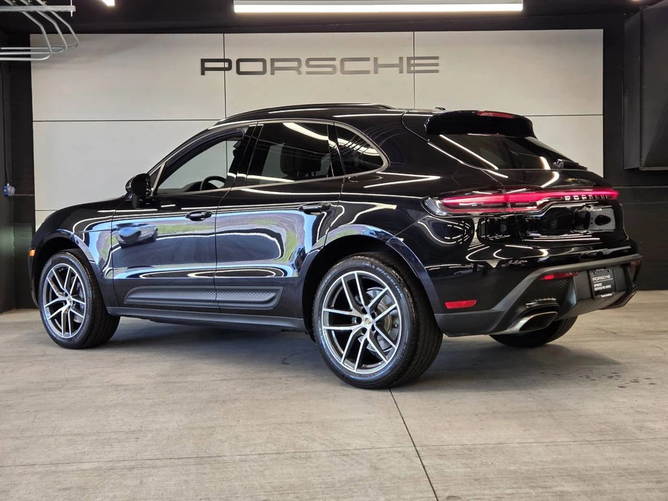 2024 Porsche Macan - Image 3 of 5