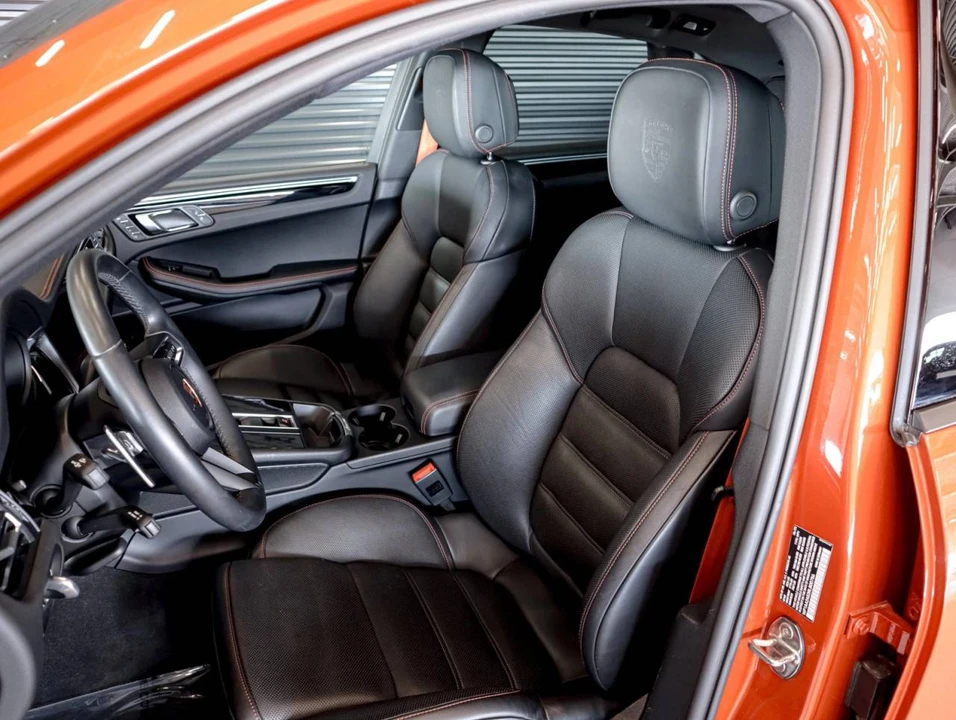 2024 Porsche Macan - Image 5 of 5