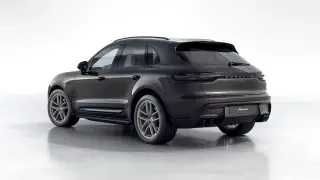 2024 Porsche Macan - Image 21 of 30