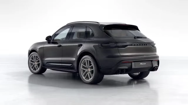 2024 Porsche Macan - Image 18 of 30