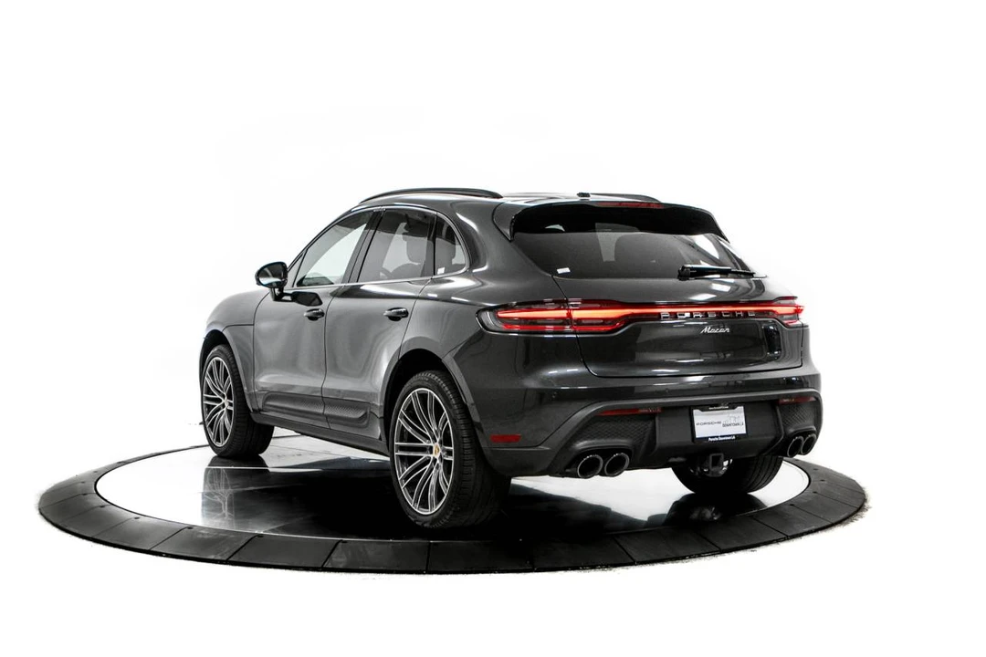2024 Porsche Macan - Image 3 of 5