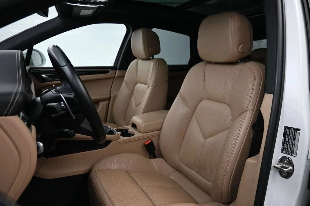 2024 Porsche Macan - Image 5 of 5