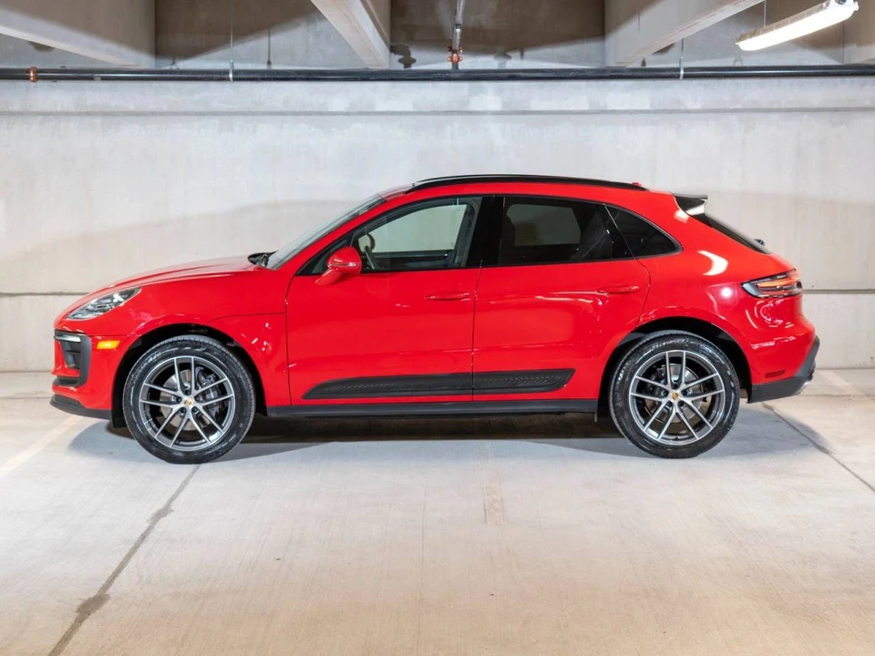 2024 Porsche Macan - Image 2 of 5