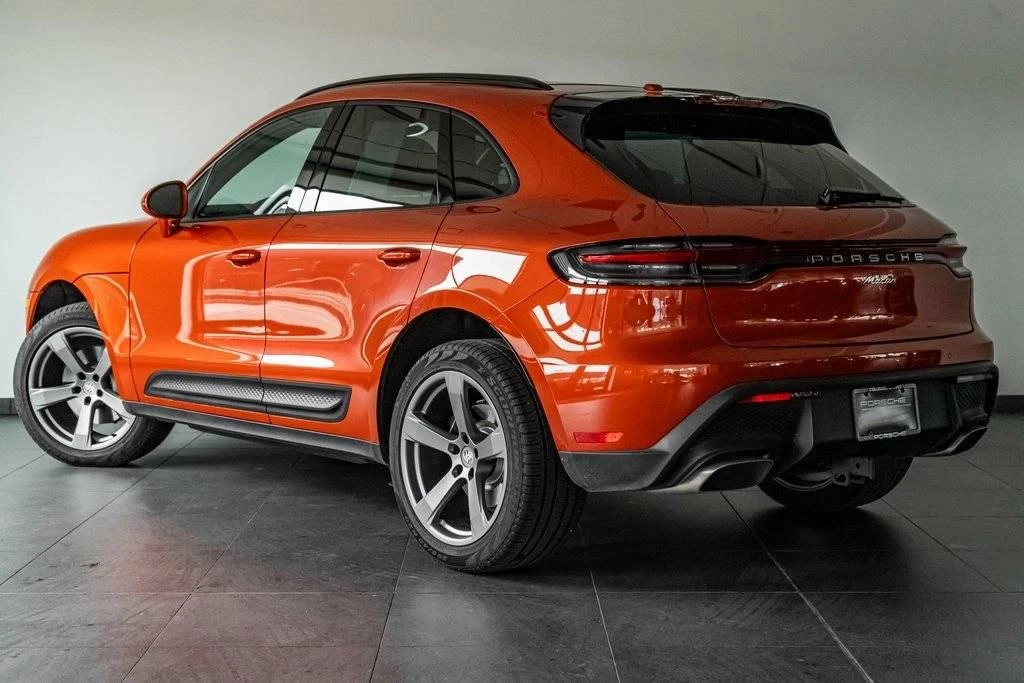2024 Porsche Macan - Image 3 of 5