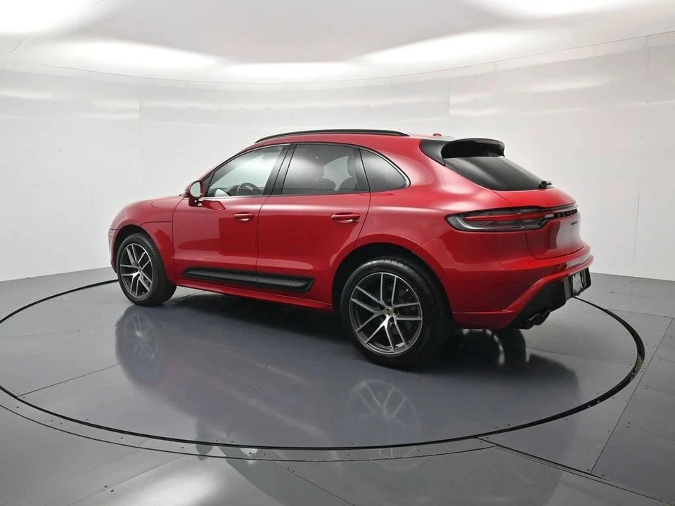2024 Porsche Macan - Image 3 of 5