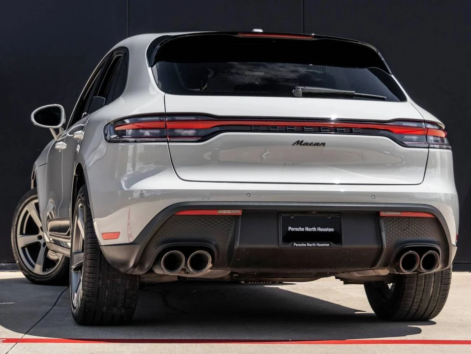 2024 Porsche Macan - Image 3 of 5