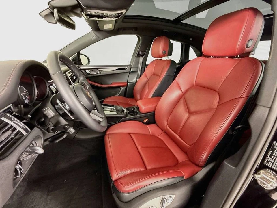 2024 Porsche Macan - Image 5 of 5