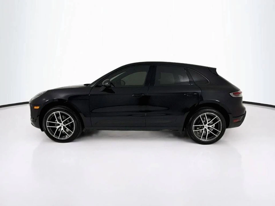 2024 Porsche Macan - Image 2 of 5