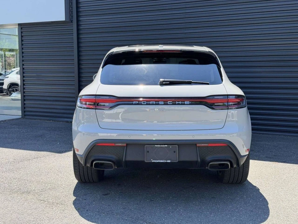 2024 Porsche Macan - Image 5 of 5