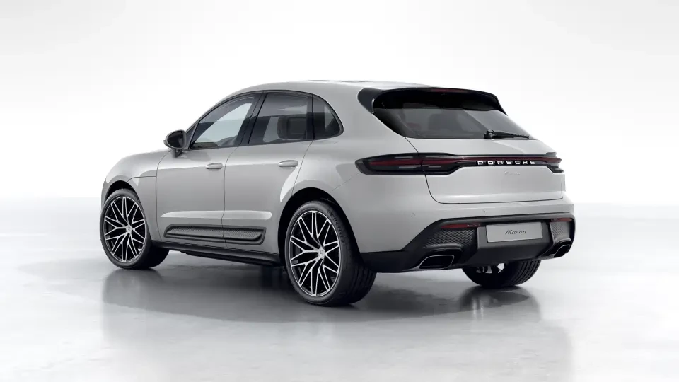 2024 Porsche Macan - Image 23 of 30