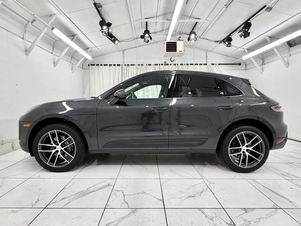 2024 Porsche Macan - Image 2 of 5