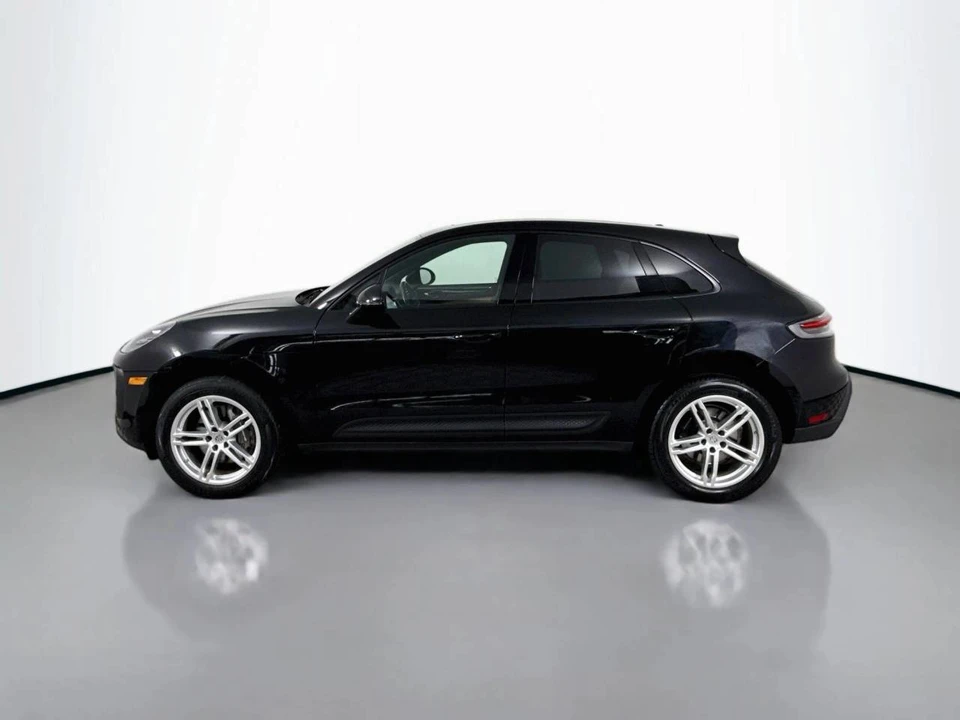 2024 Porsche Macan - Image 2 of 5