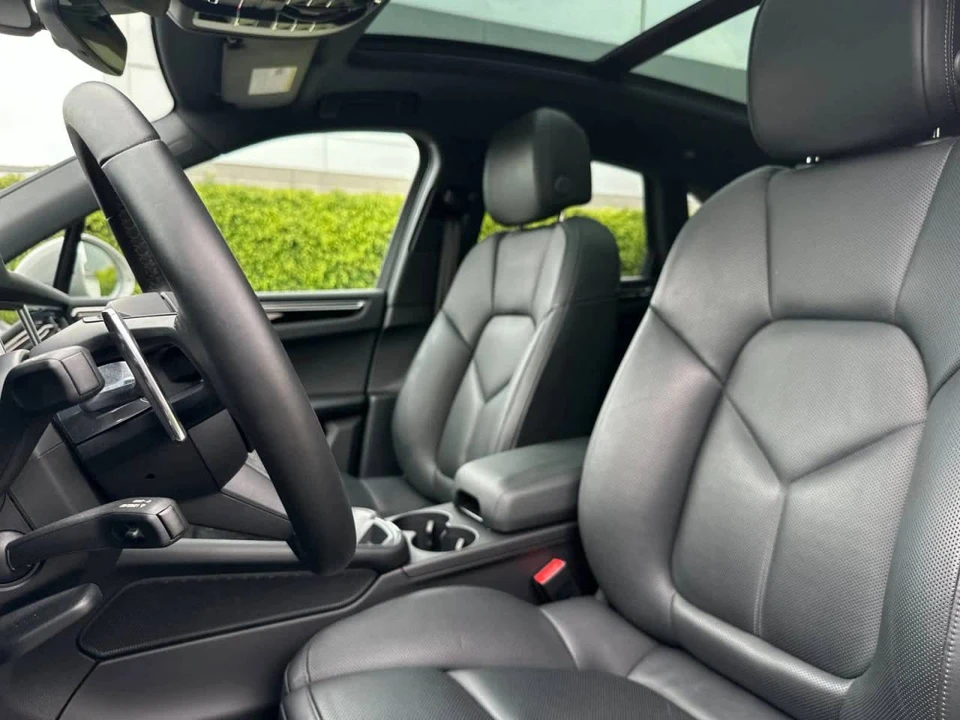 2024 Porsche Macan - Image 5 of 5