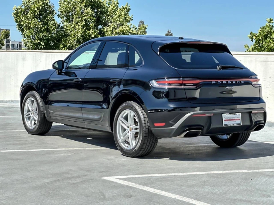 2024 Porsche Macan - Image 3 of 5