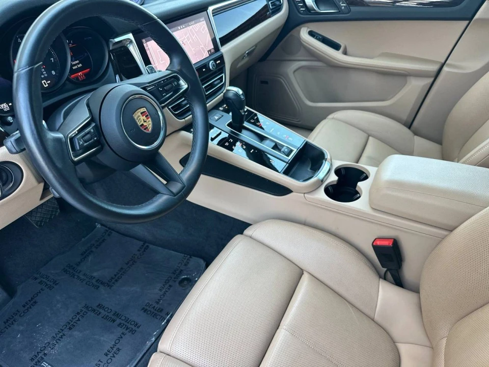 2024 Porsche Macan - Image 4 of 5