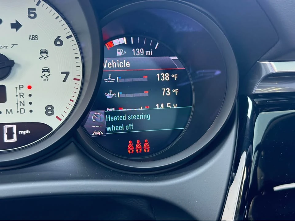 2024 Porsche Macan T - Image 14 of 18