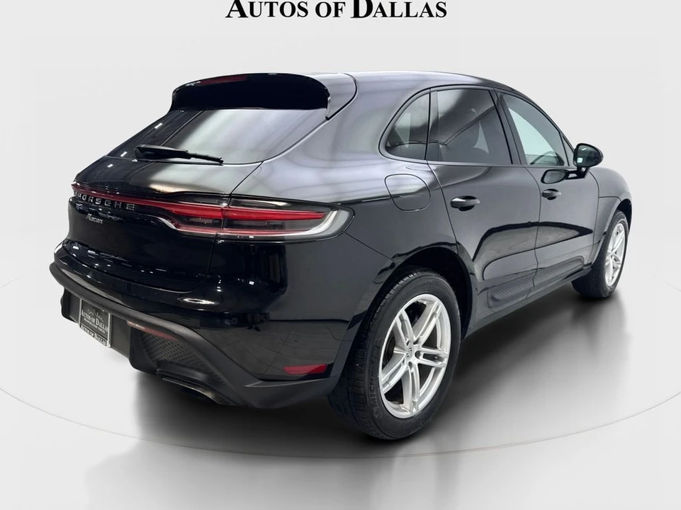 2024 Porsche - Image 6 of 31