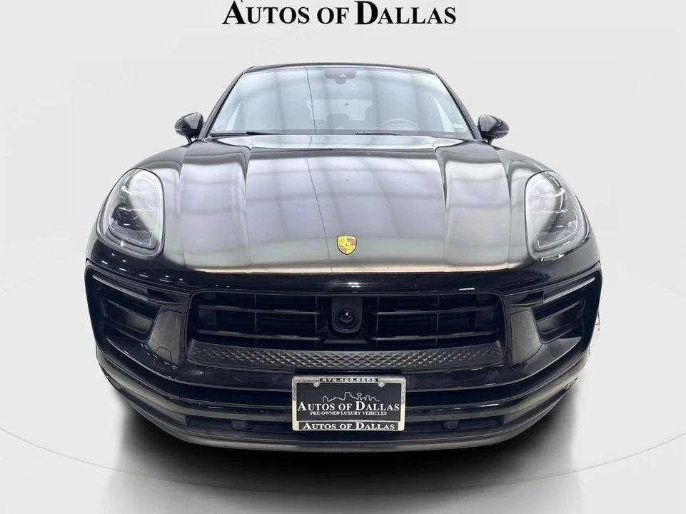 2024 Porsche - Image 3 of 31
