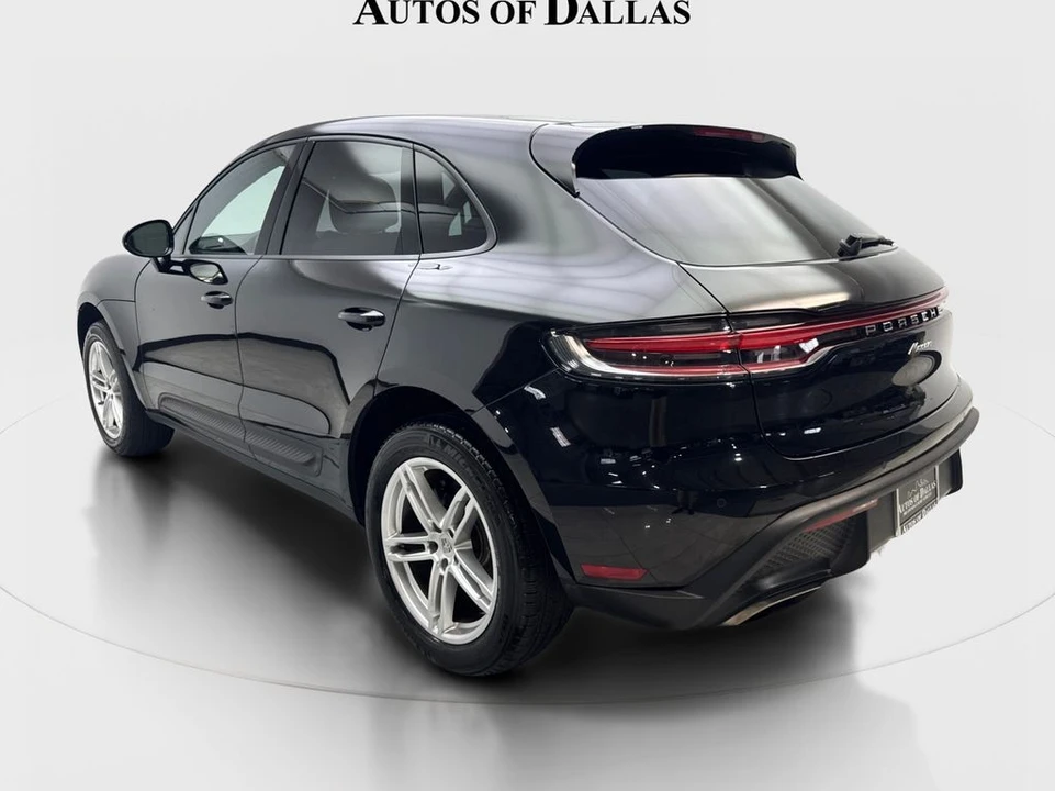 2024 Porsche - Image 9 of 31