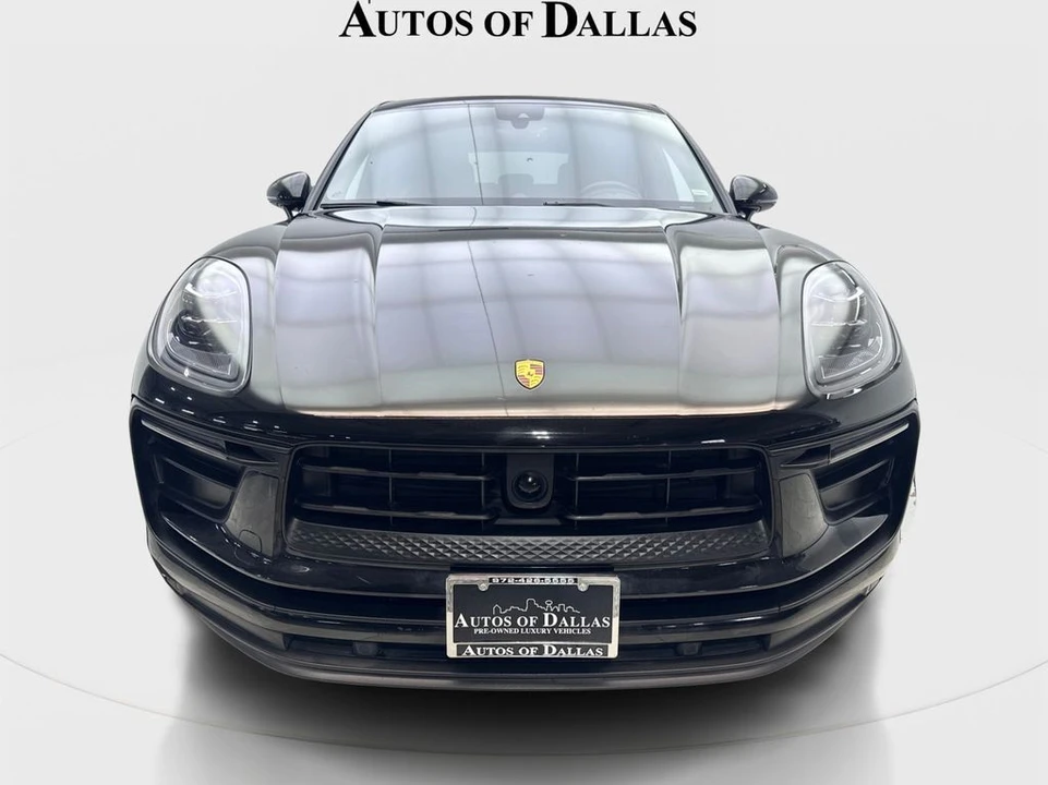 2024 Porsche Macan - Image 3 of 31