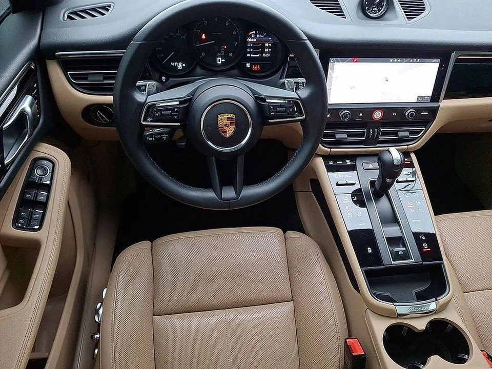 2024 Porsche Macan - Image 3 of 7