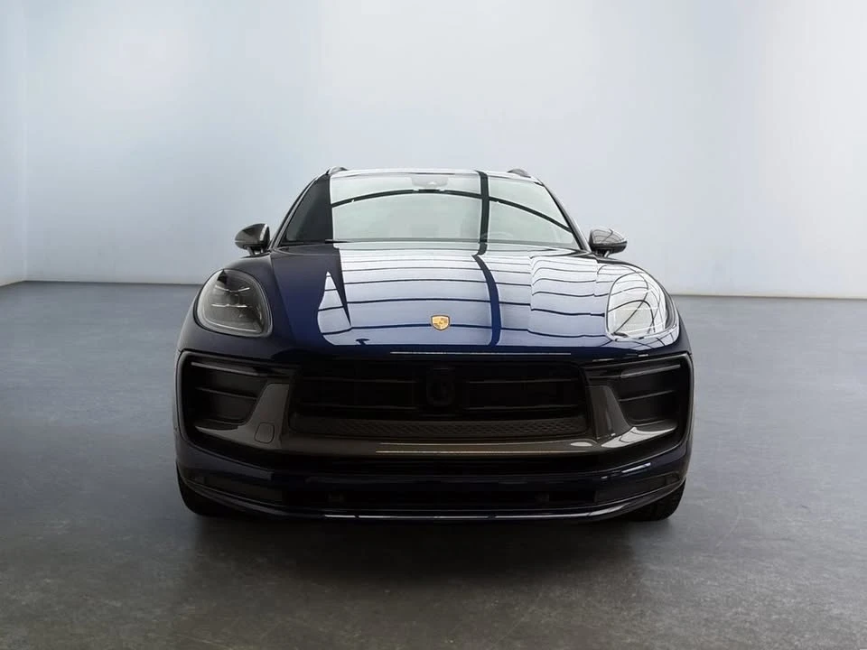 2024 Porsche Macan - Image 5 of 10
