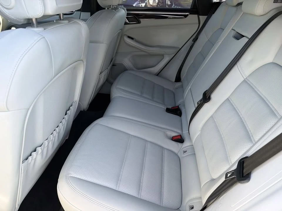 2024 Porsche Macan GTS - Image 13 of 20