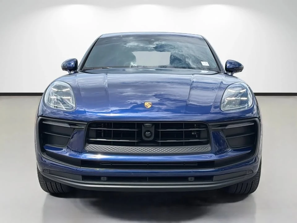 2024 Porsche Macan - Image 8 of 20