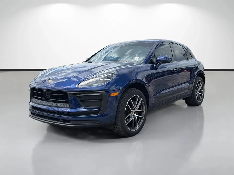 2024 Porsche Macan - Image 7 of 20