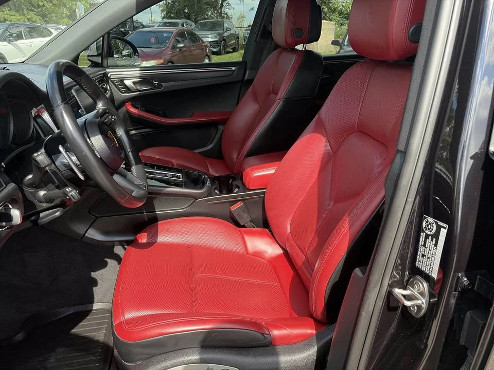 2024 Porsche Macan - Image 3 of 15