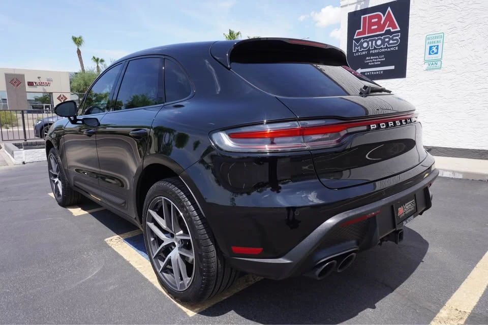 2024 Porsche Macan - Image 3 of 9