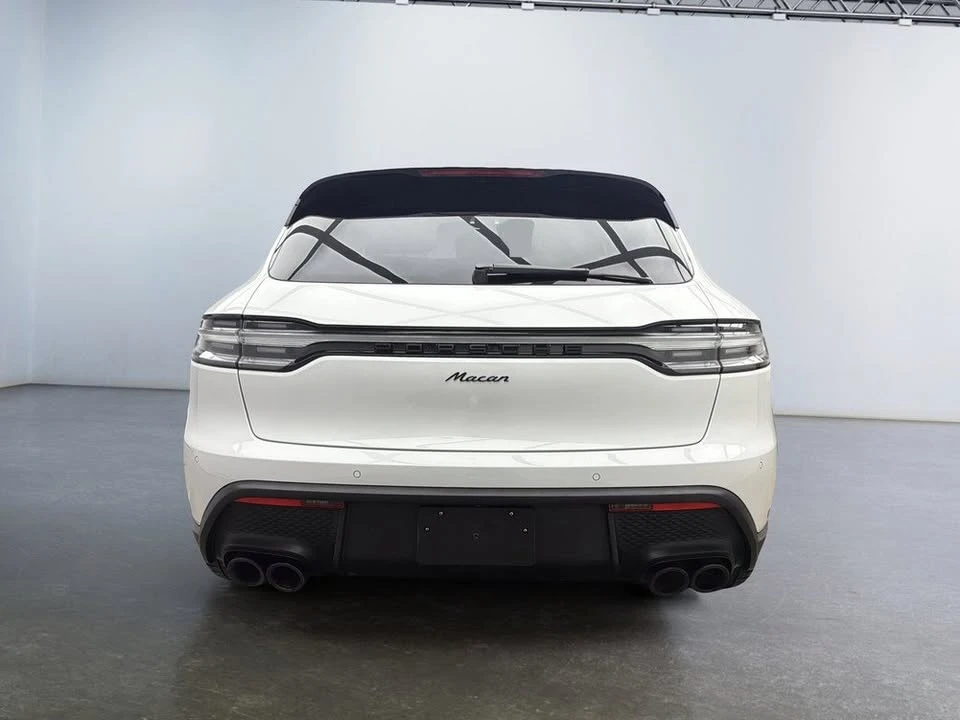 2024 Porsche Macan - Image 4 of 10