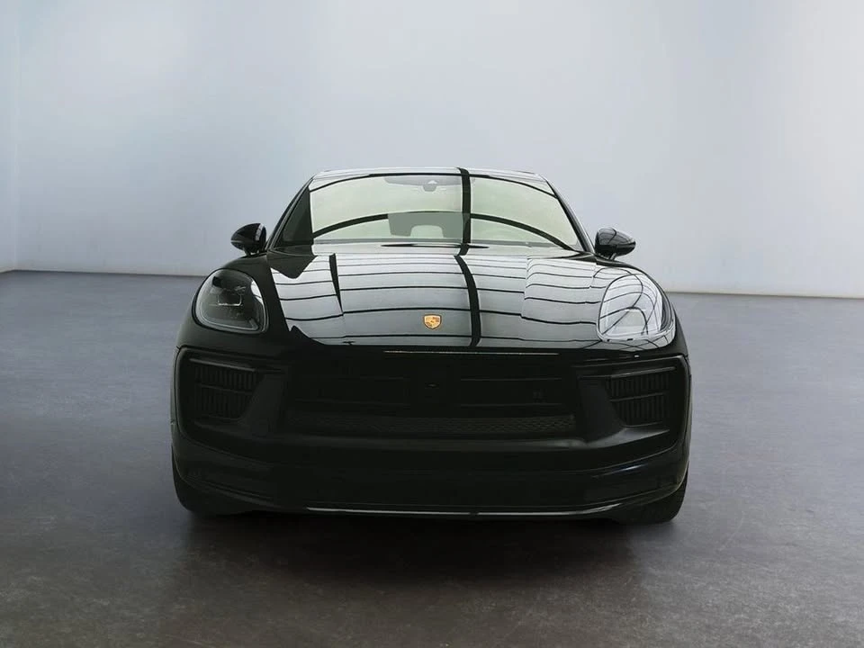 2024 Porsche Macan - Image 5 of 10