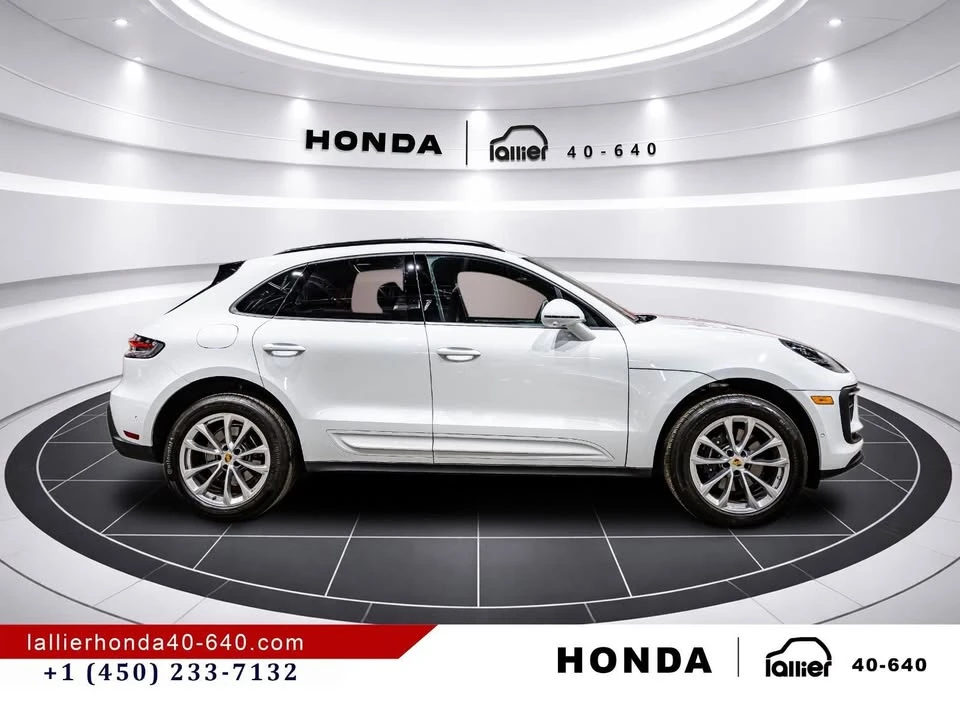 2024 Porsche Macan - Image 8 of 20