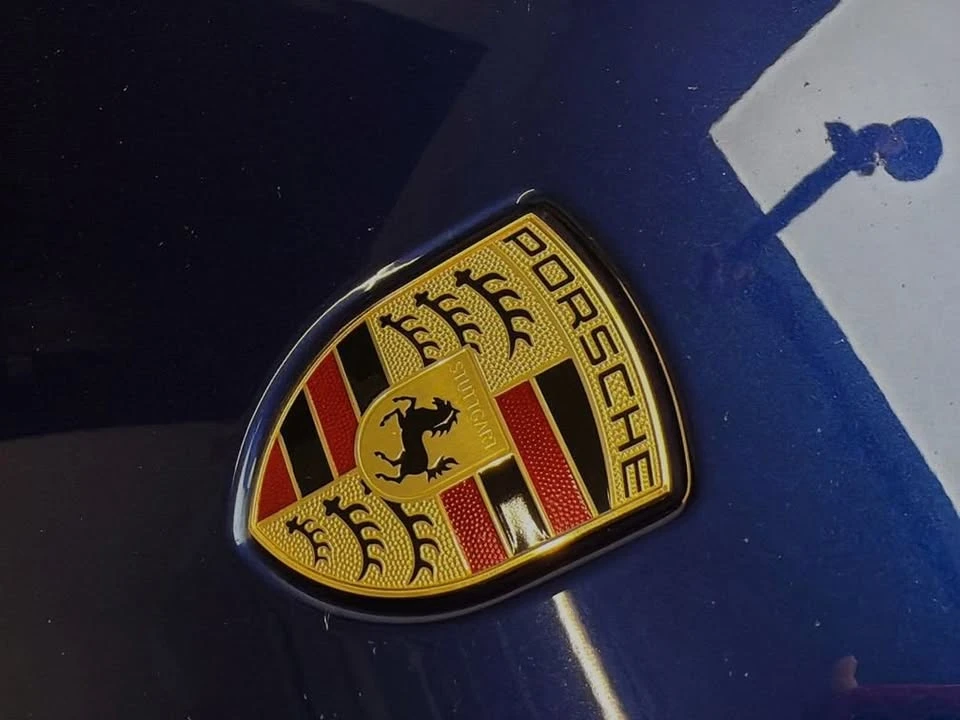 2024 Porsche Macan - Image 6 of 10