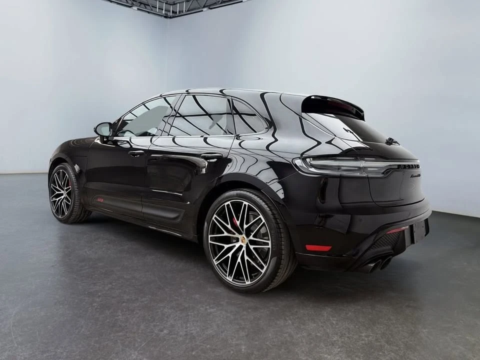 2024 Porsche Macan - Image 3 of 10
