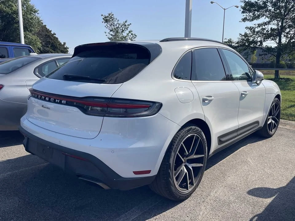 2024 Porsche Macan - Image 4 of 7