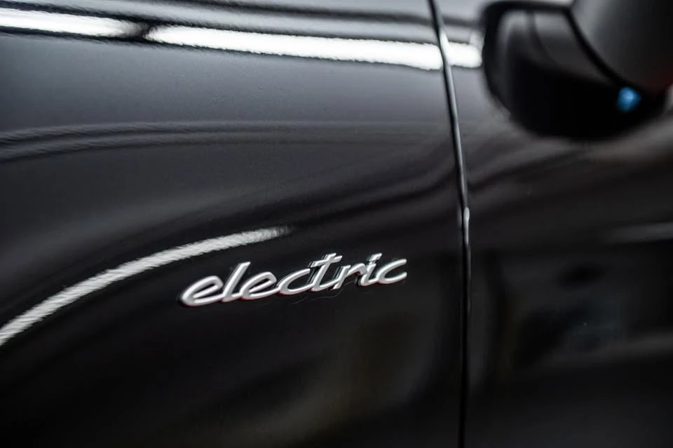 2024 Porsche Macan - Image 10 of 10