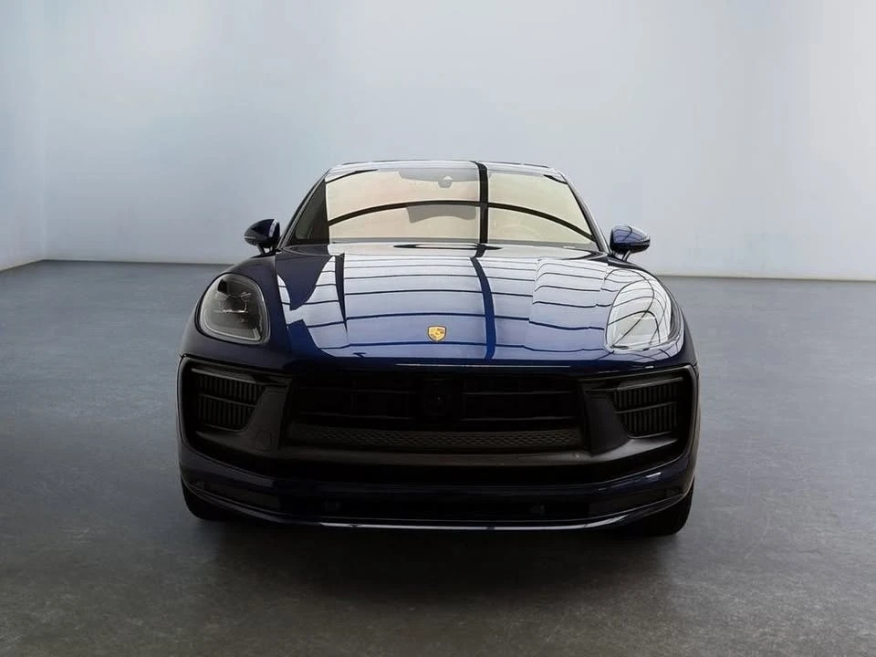 2024 Porsche Macan - Image 5 of 10