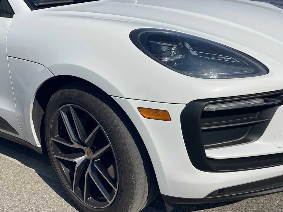 2024 Porsche Macan - Image 5 of 7