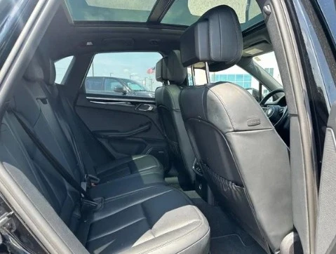 2024 Porsche Macan - Image 11 of 11
