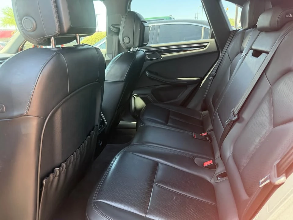 2024 Porsche Macan - Image 7 of 7