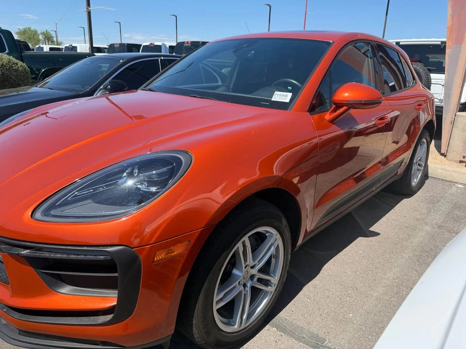 2024 Porsche Macan - Image 2 of 7